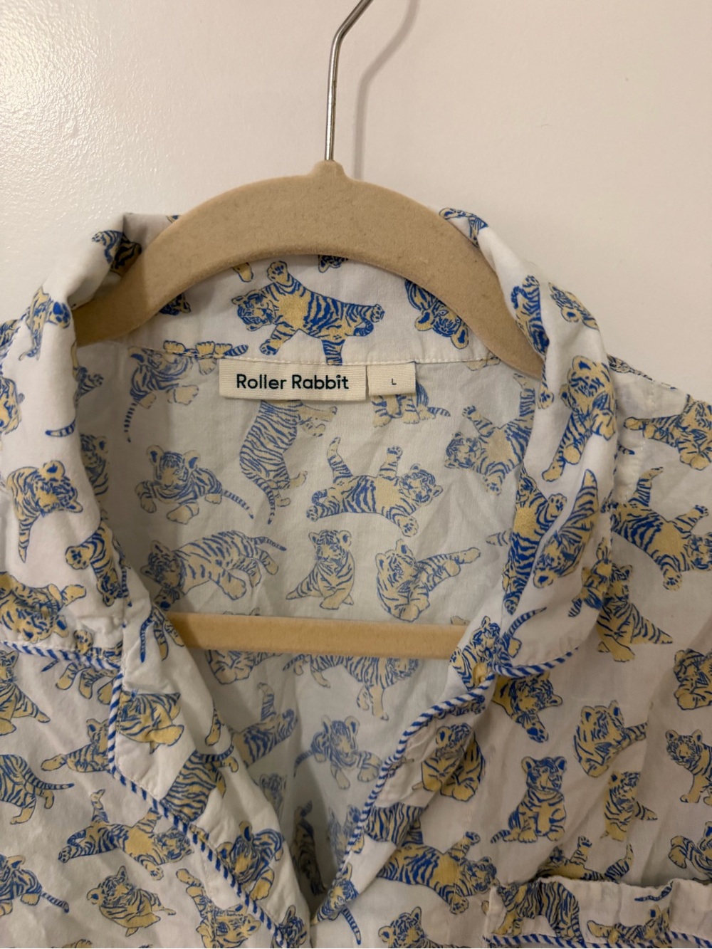 Roller Rabbit Pajama Top - Picture 3 of 6